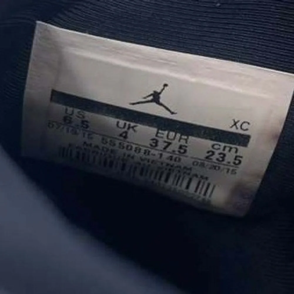 Jordan 1 Retro High‎ OG Obsidian University Blue 555088-140 Mens 6.5 Sneakers